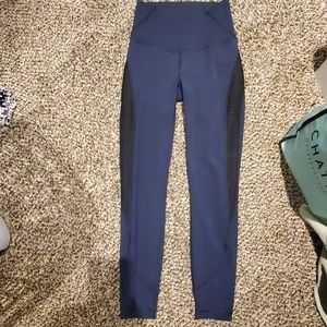 Lululemon high rise size 4